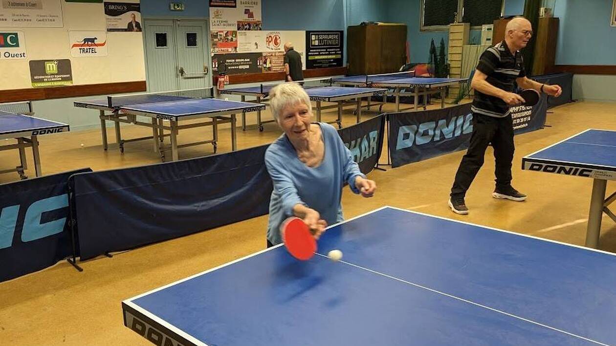 Pratique loisir du tennis de table à l'Amicale Pongiste de Ouistreham